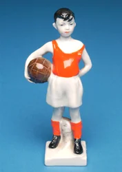 Dänischer Junge mit einem Fußball (Keramik)