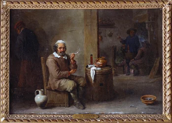 Ein Bauer raucht in einem Gasthaus
