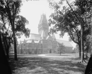Memorial Hall, Harvard College, ca. 1899