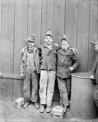 Drei Kohlenbrecher-Jungen, Woodward Coal Mines, Kingston, Pennsylvania, USA, ca. 1890