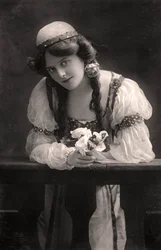 Maie Ash, Schauspielerin, 1900er