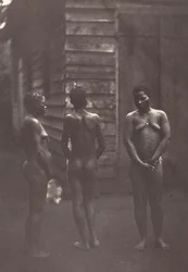 Trois Femmes Malgaches (Platte 30)