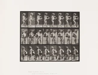 Kind, besprengt Blumen mit Wasser, 1885
