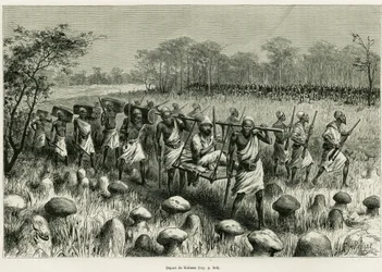 Abreise aus Kalassa, der Erzähler in seinem Stuhl mit Trägern. Gravur von Riou zur Illustration der Geschichte Les lacs de l