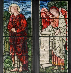 Birmingham, Acocks Green, St Mary the Virgin, Morris & Co., Edward Burne-Jones, John Henry Dearle (1859-1932), der heilige Johannes und ein Engel mit Schriftrolle, 1895