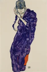 Jugend in violetter Soutane mit gefalteten Händen