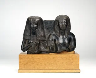 Statuette des Militärbeamten Huy und seiner Frau Nay, Sängerin des Amun, Neues Reich