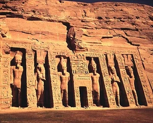 Der Tempel der Königin Nefertari, auch der Hathor von Abshek gewidmet und als Kleiner Tempel bezeichnet, Neues Reich