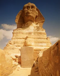 Die Sphinx aus der Regierungszeit König Chephrens, Altes Reich, und die Traumstele Thutmosis