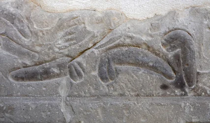 Anhäufungen von abgeschnittenen männlichen Geschlechtsteilen des Feindes, Tempel von Horus, Edfu