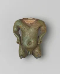 Fragmentarisches Amulett von Pataikos, 1539-30 v. Chr.