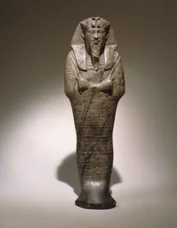 Ushabti von Senkamanseken, aus Äthiopien (grauer Kalkstein)