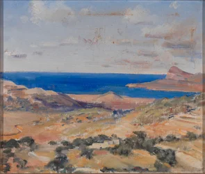 Küste mit blauem Meer