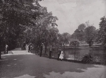 Im Waterlow Park, Highgate