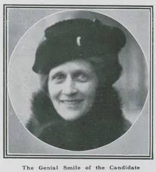Lady Nancy Astor: Das freundliche Lächeln der Kandidatin
