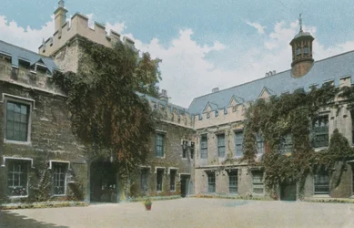 Lincoln College