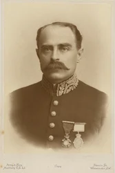 Porträt von Francis Younghusband (s/w Foto)