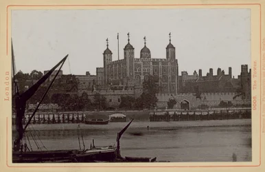 Postkarte mit einem Bild des Tower of London