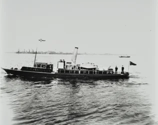 S.S. Beatrice, ein Schiff auf der Themse, 1898
