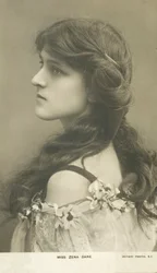 Zena Dare, englische Bühnenschauspielerin und Sängerin