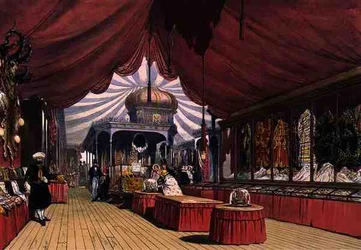 Vitrinen mit bestickten Waren im türkischen Bereich der Großen Ausstellung von 1851, aus 