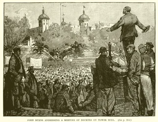 John Burns spricht zu einer Versammlung von Dockarbeitern auf dem Tower Hill
