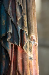 Madonna und Kind des Schiffs, polychromes Detail