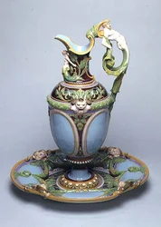 Minton Majolika-Krug und Becken