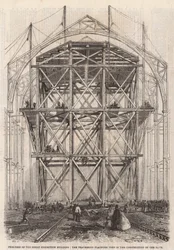 Fortschritt am Internationalen Ausstellungsgebäude; Die fahrbare Plattform, die beim Bau des Schiffs verwendet wurde