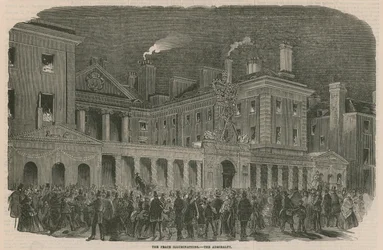 Die Friedensilluminationen am Admiralty