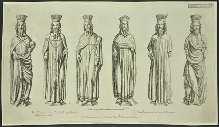 Drei Statuen über dem Gerichtshof des King