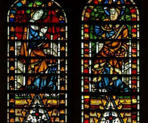 Fenster Ww mit der Darstellung der Krönung Mariens