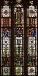 Fenster w31 mit einem Kompositfenster mit St. Edmund, St. William, St. Georg, Verkündigung, Anbetung der Weisen