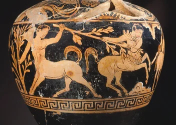 Amphora des Malers der Kentauromachie, Detail einer Schlacht zwischen Kentauren. Rotfigurige Keramik aus Porano (Umbrien). Etruskische Zivilisation, 4. Jahrhundert v. Chr.