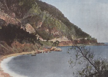 Eze, Das Vorgebirge
