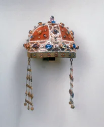 Krone von Costanza, aufbewahrt in der Tesoro-Kapelle, Kathedrale von Palermo (Metall, Emaille, Perlen & Juwelen)