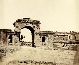 Tor, das in die Residenz führt, Lucknow
