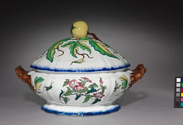 Terrine, hergestellt von der Creil-Fabrik, ca. 1870