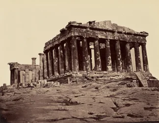 Parthenon, von den Propyläen - Athen. [Von Nordwesten]
