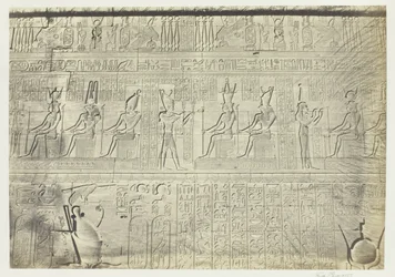 Skulpturen von der Außenwand, Dendera