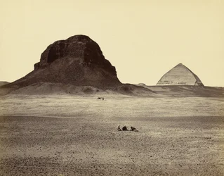 Die Pyramiden von Dahshoor, von Osten