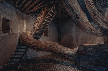 Gewundene Holzarchitektur