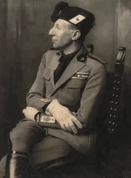 Album MVSN - Schwarzhemden: Augusto Turati in Milizuniform