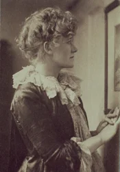 Porträtfotografie von Ellen Terry (1847-1928) von Frederick Hollyer