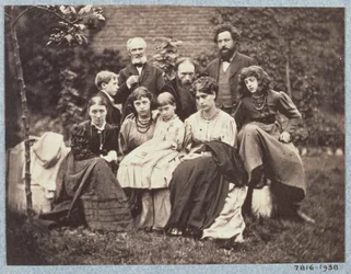 William Morris (1834-96) Sir Edward Burne-Jones (1833-98) und ihre Familien, 1874 (Sepia-Foto)