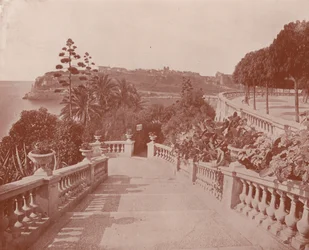 Ein weiterer Abschnitt der Terrassen von Monte Carlo