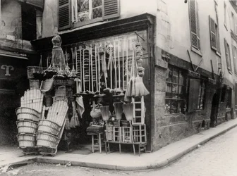 Korbgeschäft, Paris