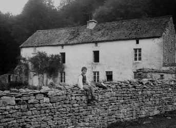 Bauernhof in der Nähe von Bourmont in Haute-Marne, um 1880.