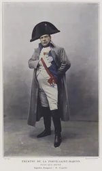 Jean Coquelin als Napoleon in Plus que Reine