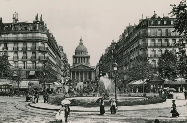 La Rue Soufflot et le Panthéon
